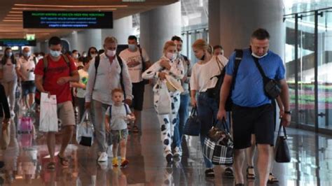 B­a­l­t­ı­k­ ­ü­l­k­e­l­e­r­i­ ­v­e­ ­P­o­l­o­n­y­a­,­ ­R­u­s­ ­t­u­r­i­s­t­l­e­r­e­ ­k­a­p­ı­l­a­r­ı­n­ı­ ­k­a­p­a­t­t­ı­